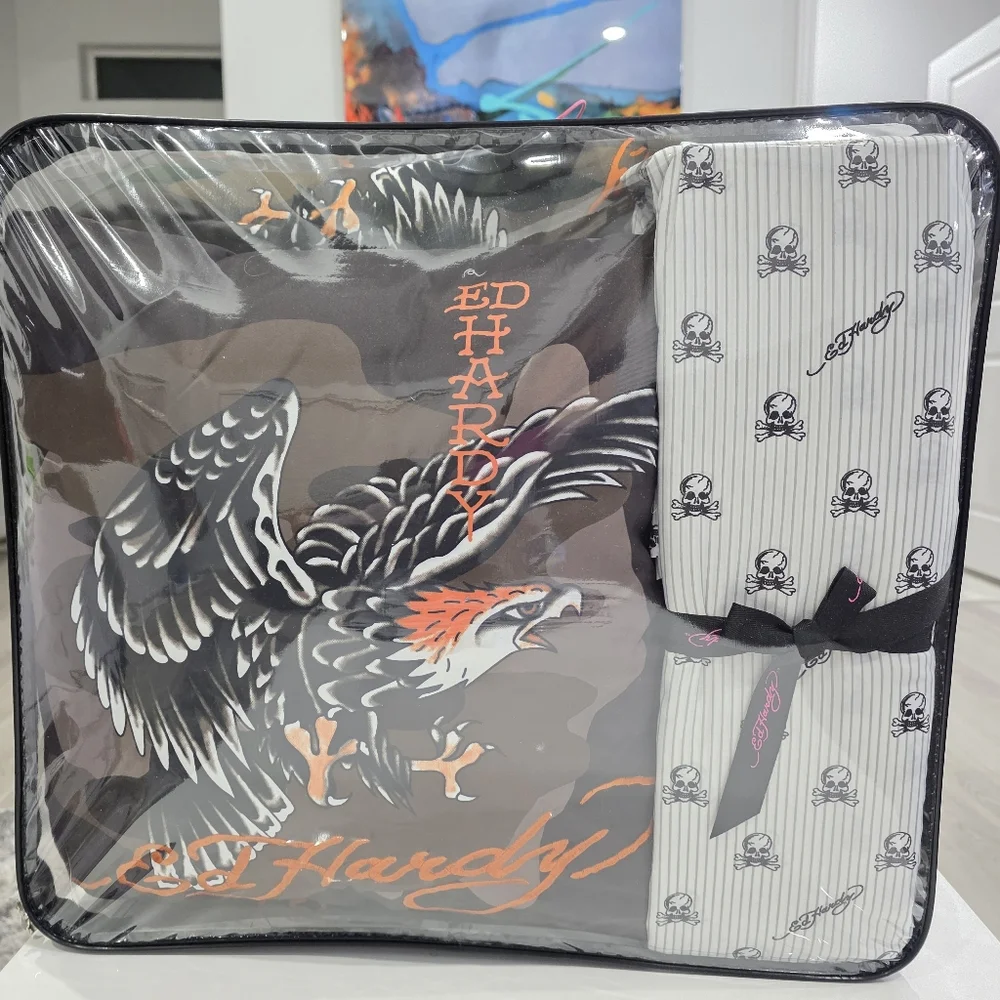 Ed Hardy CALIFORNIA KING 8 Piece Camo Eagle Comforter Bedding Set